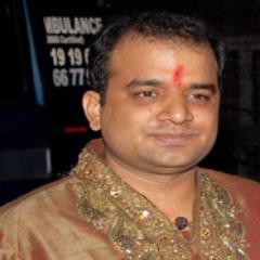 एक ही विकल्प ...भारत, माँ भारती एवं धर्मरक्षार्थ प्रयासरत अतिवादी सनातनी हिन्दू, इसके अतिरिक्त मेरा कोई परिचय नहीं ,, वन्दे मातरम् ||