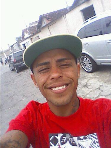 Fc ~ DJ Ticonha, Humilde, Fofo, Carinhoso, Sedutor u.u *-* @ticonhardc s2