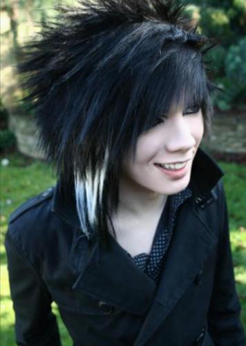 @EtrayuDakota is mine I own him cx don't touch him ._. he is amazing and nice follow him