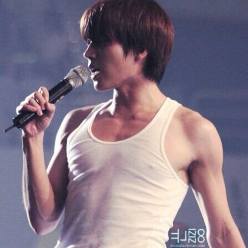 b_woohyun_ Profile Picture