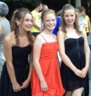 Naampje pien /jaartjes 12 / beste vriendinnen lieve jette en kirsten
Lochemse hockeyclub c1 jee
