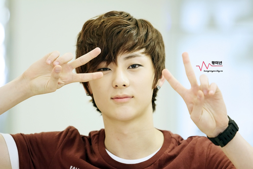 NU'EST. 95L