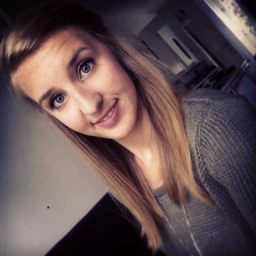 'stay awake, dreams only last for a night. ღ