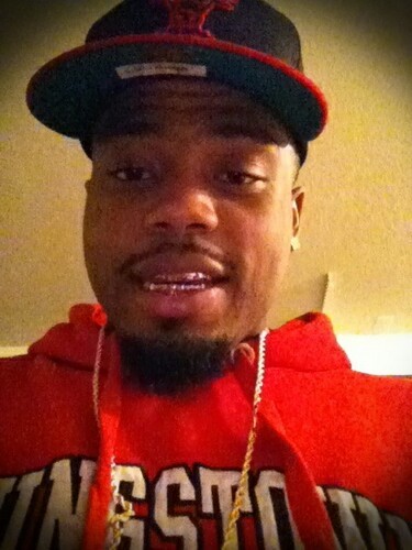 Full-time Dad.....#ihoop...Actor..tweet watever I want...Resides on the eastside of the K.....#ssg......follow your boi ill follow back