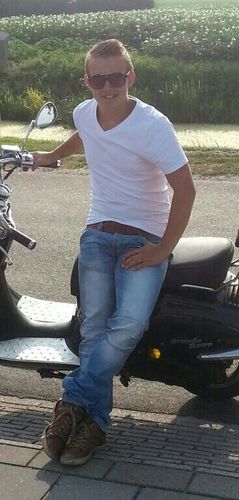 dennis2891's profile picture. w'vank