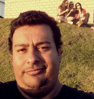 Sou um homem comum, com pensamentos comuns, e tenho levado uma vida comum,mas amei alguém com toda minha alma e coração e, para mim, isso sempre foi o bastante.