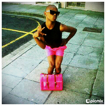 Extrovert, Enthusiastic, Explorer and a Born Entertainer! I'm Addictive, Hence Kay_HOLIK You catch?