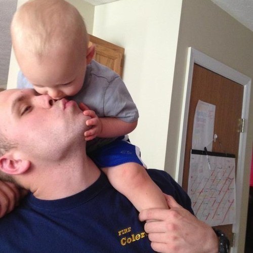 RVolz18's profile picture. 