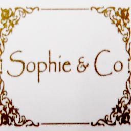 Sophie é variante francesa de Sophia (sabedoria) do grego. Assim, vestir-se com Sophie (sabedoria) é aliar conforto, qualidade e sofisticação.
