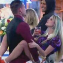 bondedobarteus's profile picture. Instafã: @luvevanseverdelho.