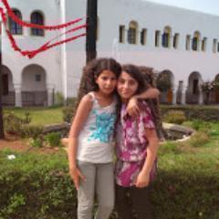Hi everyone my name chaimae and I am 13 years old.
  I am 100% belieber.
                           3 love you justin 3