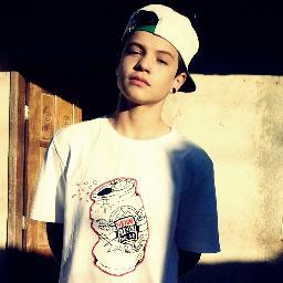 http://t.co/xXEdW1xUp2           
      face:http://t.co/kXxgBCCo9N