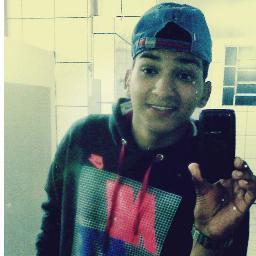 Ser Santistaa é ser exatamente imprevisível durante toda a sua vida Ser Santista é Amar  o que teus Heróis vestem