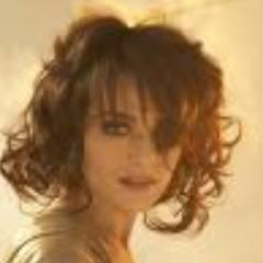 MutliUniverse RP #OAUT +18, Not with @SinfulStorybrk! Rumpelstiltskin's property through a deal. On a quest to find my parents.There will be payback!