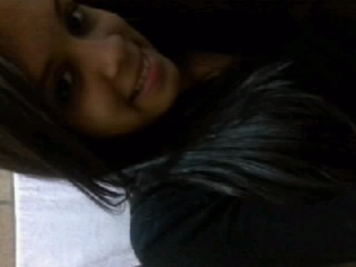 Sou do tipo que sofre em silencio,e que mesmo quando estou triste,gosto de fazer as pessoas rirem!!