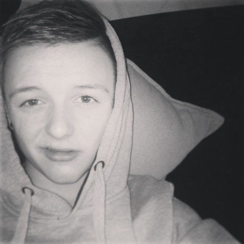 #mvlni #love to #@noahvisscher -#@IDGAF__MVLNI-#@kcrng -@luca__veneziano#insta. mickafct
