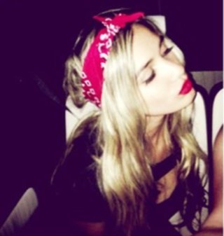 PiaAHRP's profile picture. ♡ singer,student, yellow tiger ♡