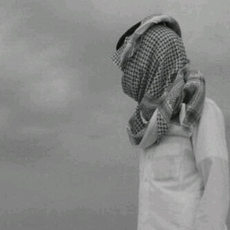 ﻣﻥ̴‏​‏​‏​​‏​​ ﻋﯾۈﻥ̴‏​‏​‏​​‏​​ ا̄ﻟﻧاس  ﻣاﺷﻓت ا̄ﻟﺳﻟاﻣﮪﮧ  ﯾﺣﺳدۈﻥ̴‏​‏​‏​​‏​​ ا̄ﻟﺑﺷر ﺣﺗى ﻋﻟىا̄ﻟاﺑﺗﺳا̄ﻣﮪہ...