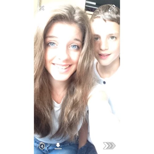 12 years old| bbm; 22CFF446|  west brom fan till I die.