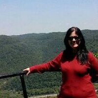 Julie Tharp - @intwainedheart Twitter Profile Photo