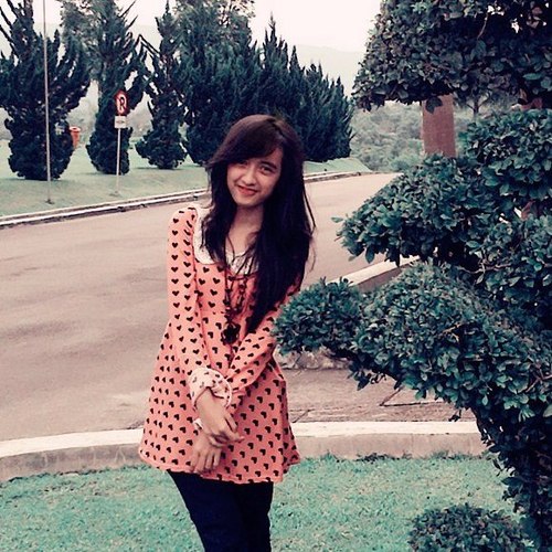 Hi Im Queen Intan || You Can Call Me Intan || Grade 7 || Birth 31-12-2000 || Be Your Shelf || Justin Bieber || Keep SMILE And Love Me :D