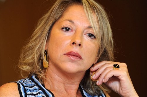Capogruppo di Forza Italia in consiglio comunale a Brescia. Avvocato. La politica è la mia passione e la vivo libera da condizionamenti. Al cuor non si comanda.