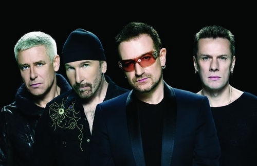 [U2 - With Or Without You]　すばらしい曲が産まれる瞬間って、神様が滴を落とすようなものだと思う。　誰に落ちるか？いつ落ちてくるか？わからないけど・・・。そこにはスキルもジャンルも関係なく。ただ、その滴が落ちてくる時のために続ける。その滴に恥じない自分でい続けるよ。