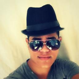 Hi E Aki Argenis Castro Para Ustedes :)  N,Y