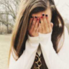-Amy -14 -Belgie -Brussel -Love my special friends - Proud to be a belieber.