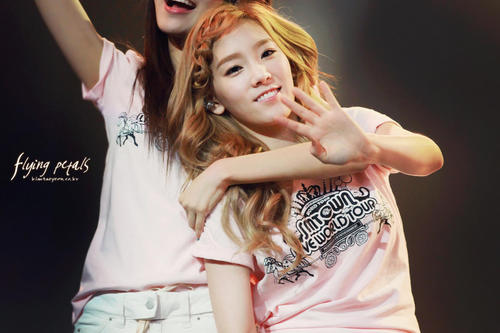 [bye fake world, thx for everything]