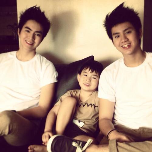 PosadasBroINA's profile picture. /LOVE/BABE/HONEY/ CHICSERIFICS INDONESIA | Followed by: ChicserOfficial-July12'13 OliverLaaance-July13'13