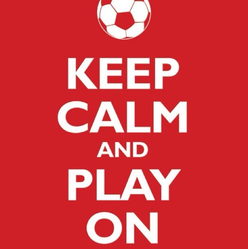 Eu amo o futebol ⚽⚽ Eu amo as mulhereszn Eu também falam Inglês e Espanhol  (I Speak English) (Yo Hablo Español)