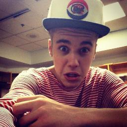 Obsessive and crazy fan of JB. And my life is based on music.