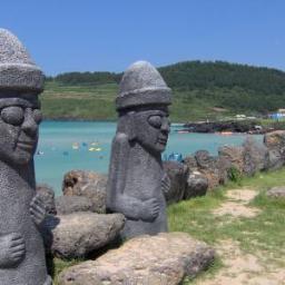 Jeju-do Island travel review and hotel booking tips. Jeju Island hotel promotion. Book online and save more! Jeju-do hotel list.