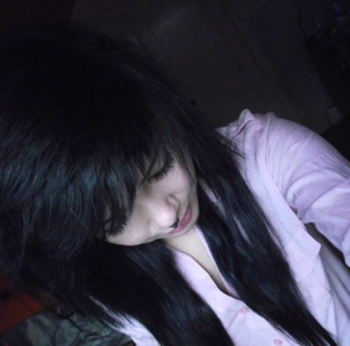 Fallen_Trinity's profile picture. | Fallen angel | Murderous at times | March 9th | Bisexual | Healer | Envious on the inside | Friendly on the outside |