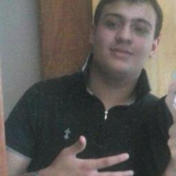 um cara de bastante amigos e que defende seus potenciais acima de td