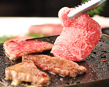 神戸焼肉、神戸家です。
