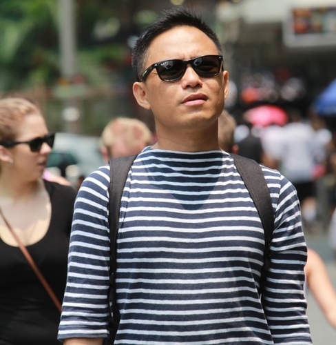 Singer,member of warna #kekayaan yg tak ternilai adalah banyak teman (sahabat)