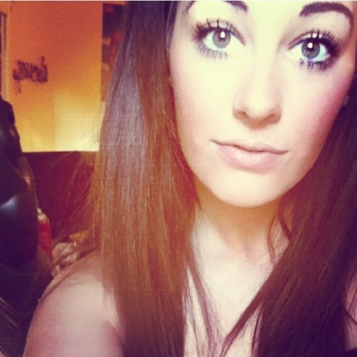 just a simple girl trying to get by.