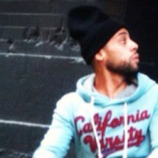 Phosphor76's profile picture. Dealmaker in Entertainment & Real Estate