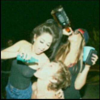 loglog121's profile picture. 