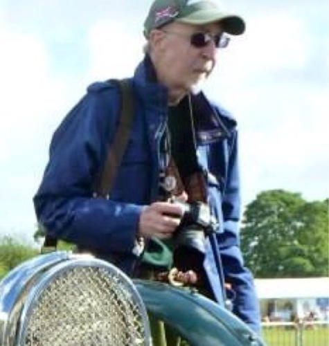 Motoring/motorsport enthusiast. Chelsea supporting Conservative councillor for Purley, West Berks.