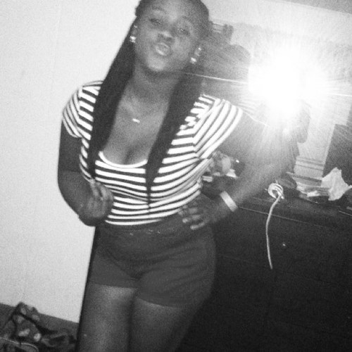 i'm Kavianna Dont take BullSh*t from None #Real #Dgaf #ツ Follow me .. Peace&Love . ✌&❤