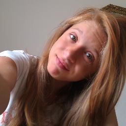 Hi Im Romana and Im from Slovakia .Im 13 year old and I love @justinbieber .