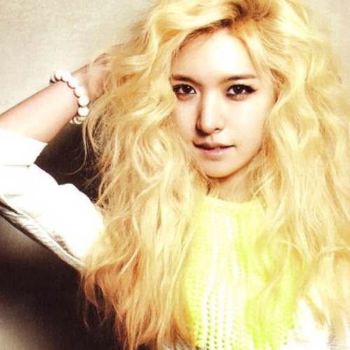 2/6 venus! | saengie @jiyeownz | #Minion€lub