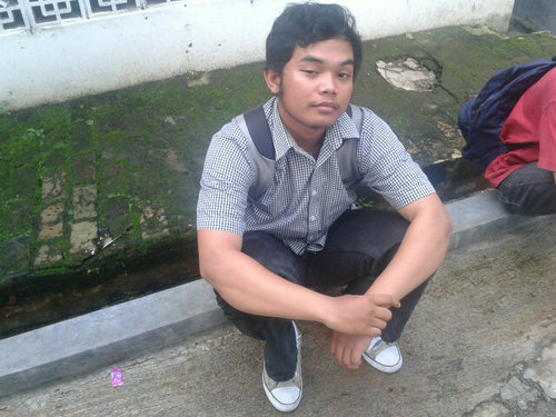 Jangan anggap mimpi ini cuma angan2 saja,pastikan untuk bisa menggapai'a
