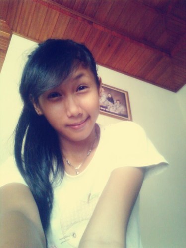 Instagram: ndry_indry Line: Ndry_Indry Bornday: 16 Mei