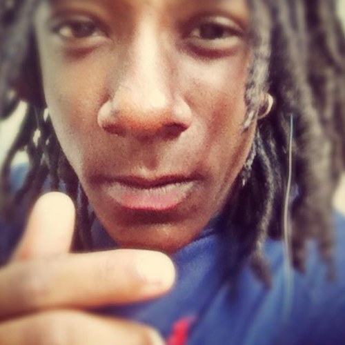 Help me get my follwers back up. Had to start fresh... I keep a tite circle ..#NoSquairs
