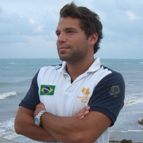 DTC•ExGympasser•Former CEO of EasyDeliver•Entrepreneur and Philanthropist•Passionate About Making Life Better