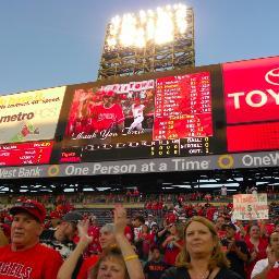 SRdesigner4life's profile picture. 